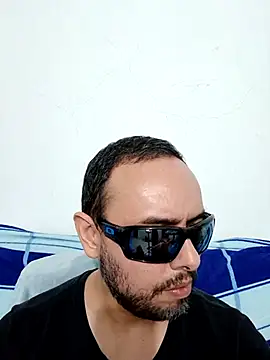 ElSunEagle online show from April 2, 2026, 1:58 am