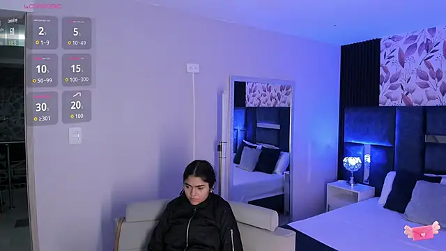 GiselOrtiz online show from November 10, 2025, 10:25 am