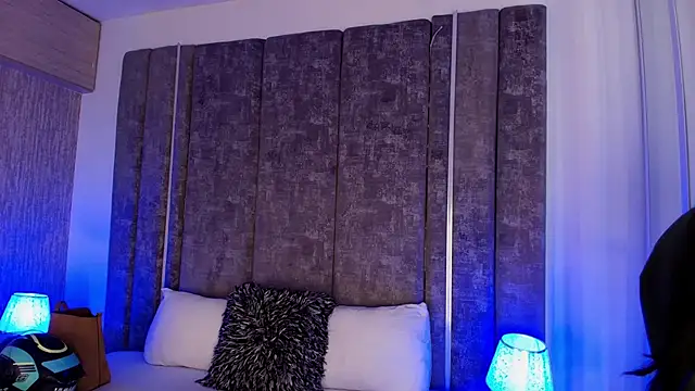 GiselOrtiz online show from February 7, 2026, 12:09 pm