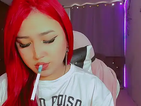 madisonx17 online show from November 27, 2025, 8:55 pm