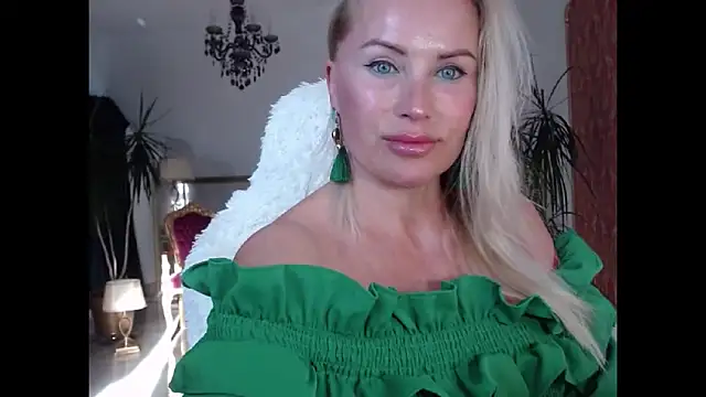 eyesangel22 online show from January 10, 2025, 8:40 am