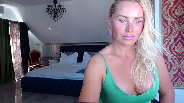 eyesangel22 online show from September 22, 2025, 12:40 pm