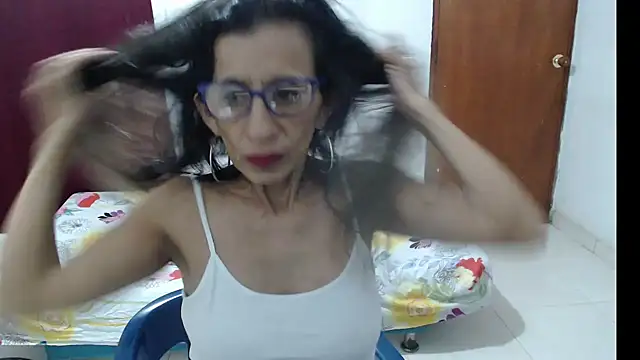 Snapshot of luz_stella chatting on September 18, 2025, 3:19 am luz stella online show from September 18, 2025, 3:19 am