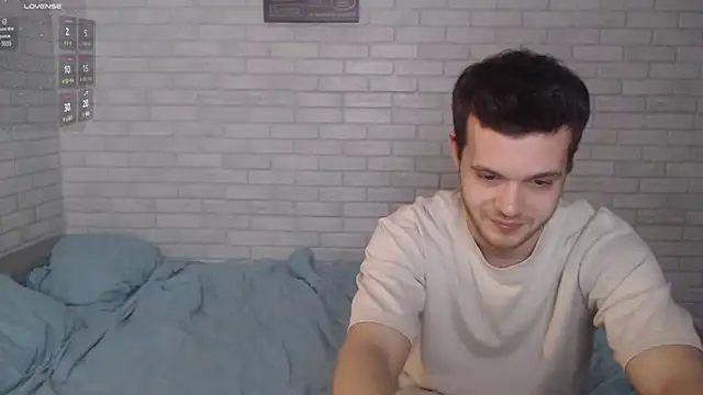 Fuckyoursecretary69 online show from January 27, 2025, 2:02 pm