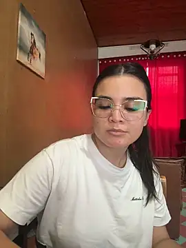 CamilaSofiia online show from April 9, 2026, 10:15 pm