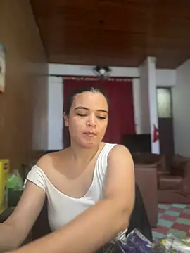 CamilaSofiia online show from July 8, 2026, 11:31 pm