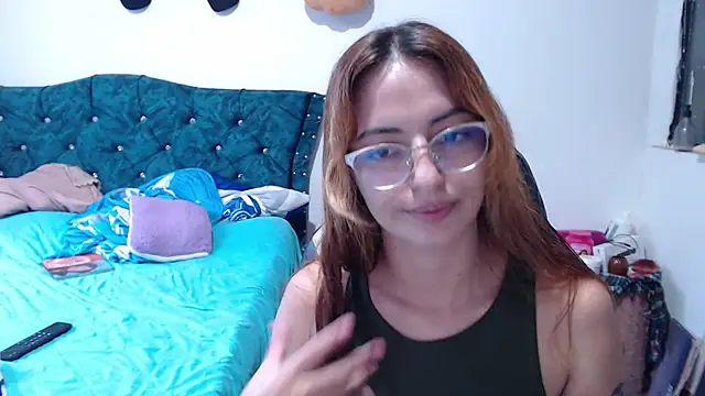 Kate lorens9 online show from July 14, 2026, 10:37 pm