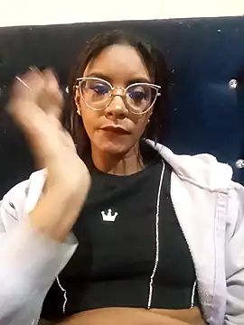 ZoeSmitth online show from April 8, 2026, 4:51 pm