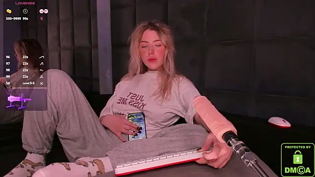 NateHalll online show from March 19, 2025, 8:34 am