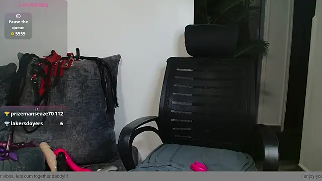 yummy sweet caramel online show from December 13, 2025, 7:53 pm