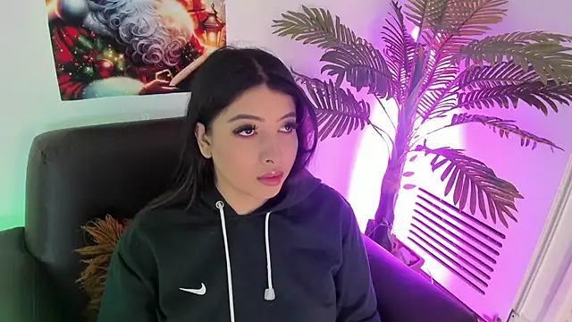 Snapshot of Miia_Thompsonn chatting on December 3, 2024, 3:09 am Miia Thompsonn online show from December 3, 2024, 3:09 am