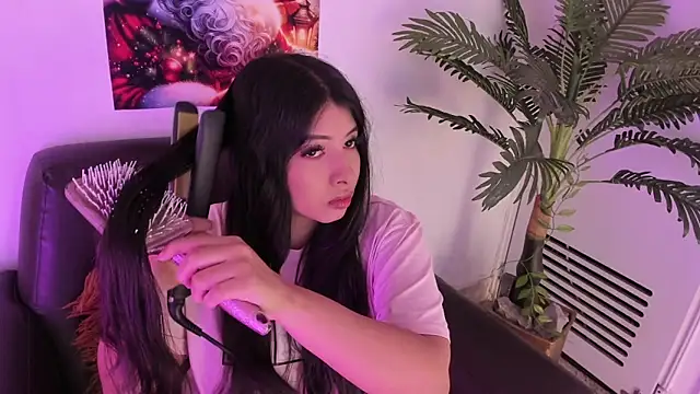 Snapshot of Miia_Thompsonn chatting on December 10, 2024, 3:20 am Miia Thompsonn online show from December 10, 2024, 3:20 am