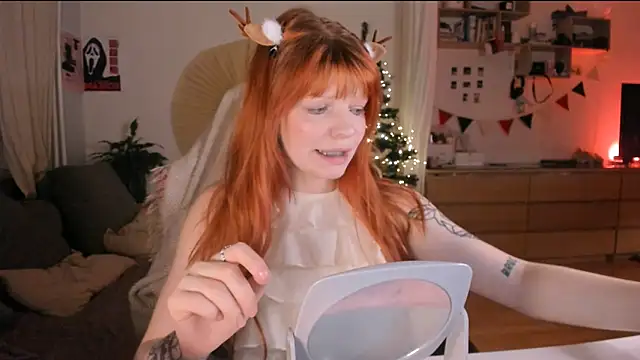 lil lia online show from December 18, 2025, 9:32 pm