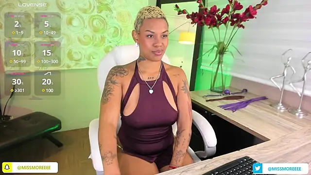 haiiley more online show from March 8, 2025, 12:44 am