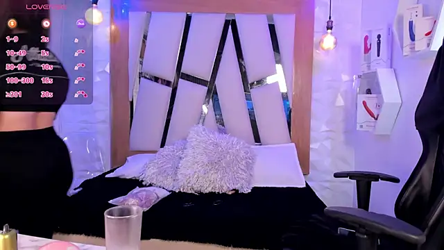 ary cooper  online show from September 19, 2025, 1:34 pm