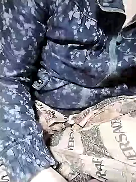 Hyemin online show from December 30, 2024, 11:48 am