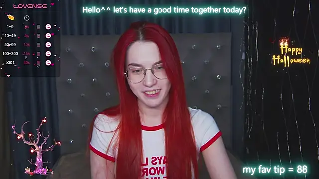 Snapshot of EmilyKents chatting on October 17, 2025, 1:42 am EmilyKents online show from October 17, 2025, 1:42 am