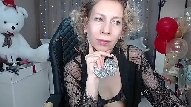 Snapshot of AdrianaSea chatting on February 5, 2025, 10:19 am AdrianaSea online show from February 5, 2025, 10:19 am