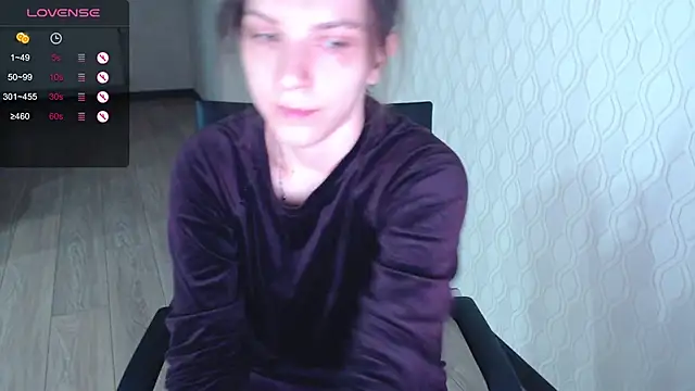 LisaHeart online show from November 1, 2025, 2:08 pm