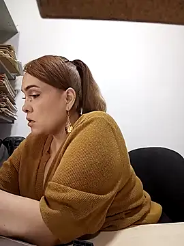 Snapshot of Miss_Agatha chatting on January 17, 2025, 2:08 am Miss Agatha online show from January 17, 2025, 2:08 am