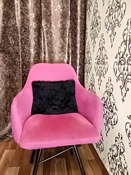 Mishika Gill online show from February 6, 2025, 6:24 pm