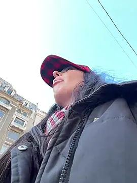 eveangelll online show from January 27, 2025, 11:22 am