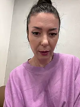 eveangelll online show from February 1, 2025, 10:37 am