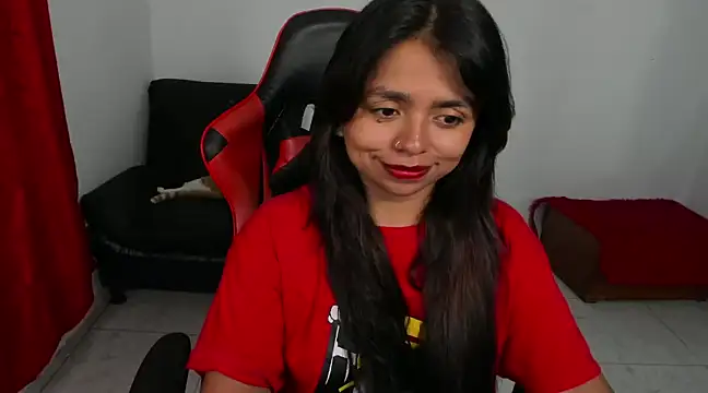 Snapshot of cory_rose chatting on December 14, 2024, 3:07 am cory rose online show from December 14, 2024, 3:07 am