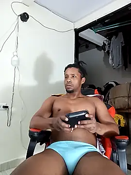 AlejoKhalifa  online show from September 29, 2025, 12:16 am