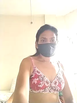 sunita6009 online show from July 4, 2026, 3:45 am