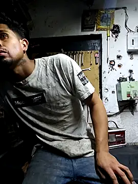 pene latinoriico online show from October 29, 2025, 6:26 am