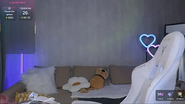 Britney Lynch online show from March 20, 2025, 8:08 pm