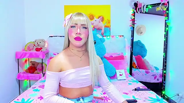 Candy Candy   online show from September 13, 2025, 8:19 pm