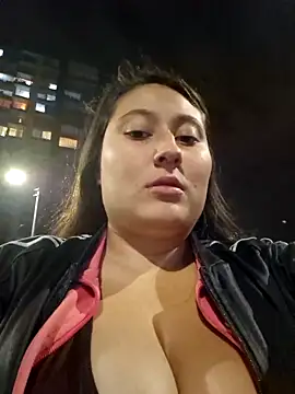 Celeem  online show from November 25, 2025, 2:44 am