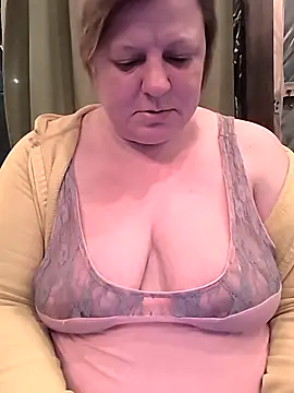 Snapshot of jusichka chatting on March 13, 2026, 6:58 pm jusichka online show from March 13, 2026, 6:58 pm