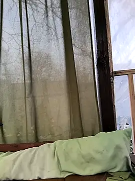 Snapshot of jusichka chatting on April 3, 2026, 5:05 am jusichka online show from April 3, 2026, 5:05 am