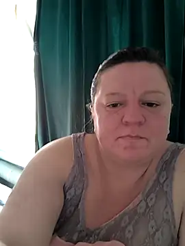 Snapshot of jusichka chatting on April 9, 2026, 6:30 am jusichka online show from April 9, 2026, 6:30 am