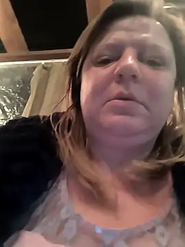 Snapshot of jusichka chatting on April 10, 2026, 5:50 pm jusichka online show from April 10, 2026, 5:50 pm