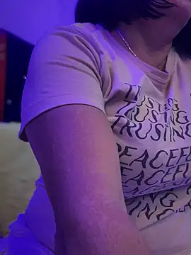 PaulinaSanders X online show from January 8, 2025, 8:50 pm