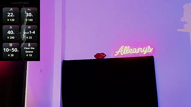 Alleanys Cristal online show from February 24, 2026, 8:07 pm