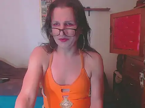 LorenJade online show from March 16, 2026, 8:07 am