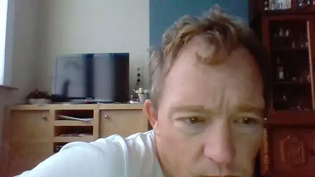 bertolini online show from November 1, 2025, 7:54 am