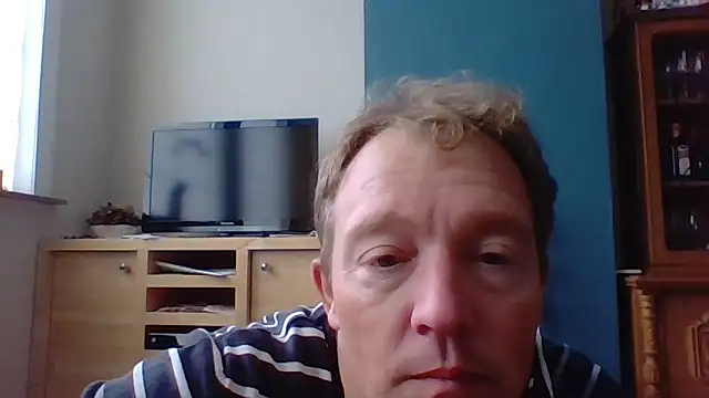 bertolini online show from November 11, 2025, 2:17 pm