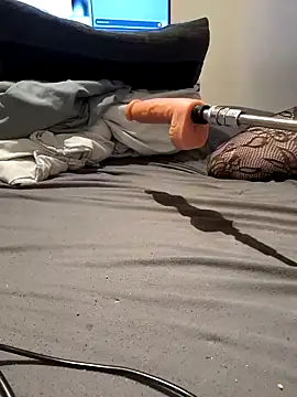 aprilexx online show from January 25, 2025, 10:50 pm