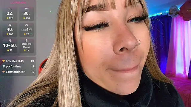 leahtemptation3 online show from February 26, 2025, 2:36 pm