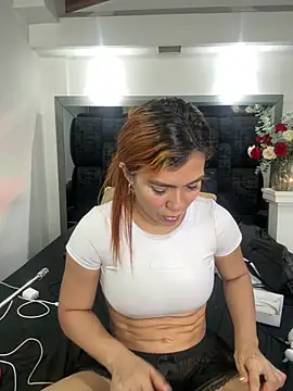 Arianna Jones1 online show from May 19, 2026, 3:57 am