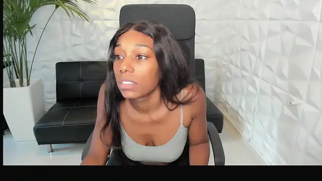 Snapshot of smileybabe chatting on January 3, 2025, 10:31 am smileybabe online show from January 3, 2025, 10:31 am