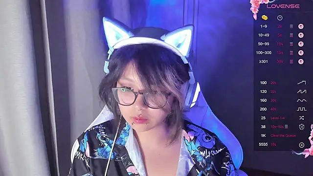 Snapshot of maydaykimmy chatting on September 22, 2025, 9:28 pm maydaykimmy online show from September 22, 2025, 9:28 pm