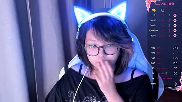 Snapshot of maydaykimmy chatting on October 10, 2025, 8:41 pm maydaykimmy online show from October 10, 2025, 8:41 pm