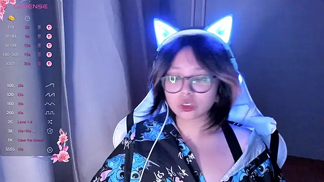 Snapshot of maydaykimmy chatting on October 27, 2025, 10:14 pm maydaykimmy online show from October 27, 2025, 10:14 pm